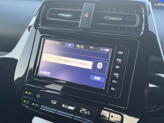 プリウス Ｓセーフティプラス　１年保証付き／禁煙車／トヨタセーフティセンス／クリアランスソナー／ドラレコ／ＬＥＤヘッド／フォグ／ＥＴＣ／Ｂカメラ／フルセグＴＶ／ＢＴ再生／クルコン／ＣＤ・ＤＶＤ再生／オートライト／電動格納ミラー／（42枚目）