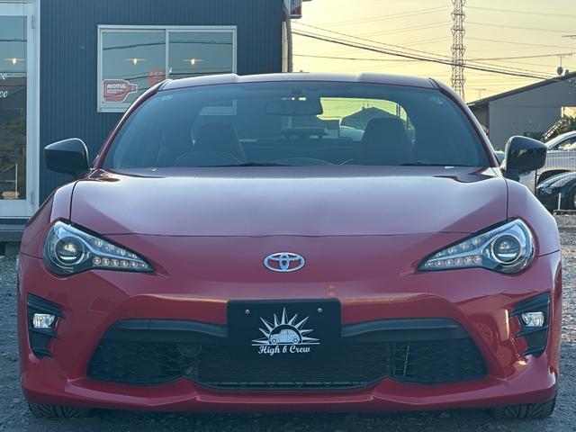 ８６ ＧＴリミテッド　ブラックパッケージ　１年保証付き／クスコ車高調／ＨＤМＩ／シートヒーター／ドラレコ／ＬＥＤヘッド／フォグ／ＥＴＣ／社外ナビ／フルセグ／Ｂカメラ／ＢＴ再生／ハーフレザー／オートライト／ＣＤ・ＤＶＤ再生／ステアリングスイッチ（6枚目）