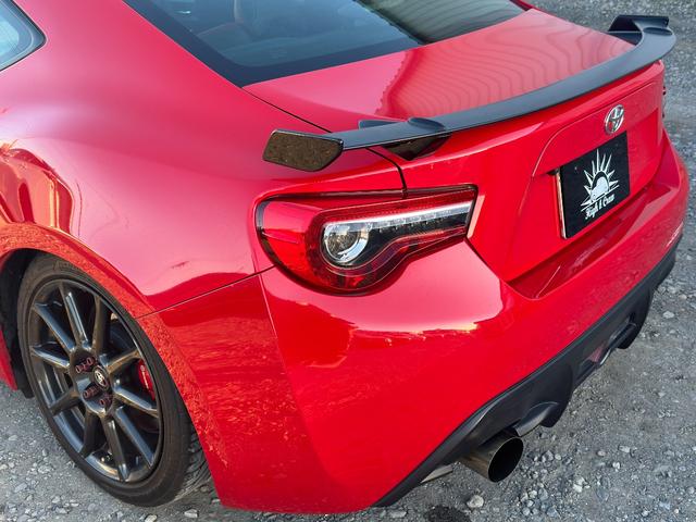 ８６ ＧＴリミテッド　ブラックパッケージ　１年保証付き／クスコ車高調／ＨＤМＩ／シートヒーター／ドラレコ／ＬＥＤヘッド／フォグ／ＥＴＣ／社外ナビ／フルセグ／Ｂカメラ／ＢＴ再生／ハーフレザー／オートライト／ＣＤ・ＤＶＤ再生／ステアリングスイッチ（17枚目）