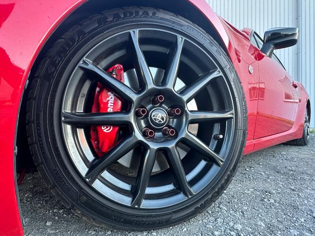 ８６ ＧＴリミテッド　ブラックパッケージ　１年保証付き／クスコ車高調／ＨＤМＩ／シートヒーター／ドラレコ／ＬＥＤヘッド／フォグ／ＥＴＣ／社外ナビ／フルセグ／Ｂカメラ／ＢＴ再生／ハーフレザー／オートライト／ＣＤ・ＤＶＤ再生／ステアリングスイッチ（21枚目）