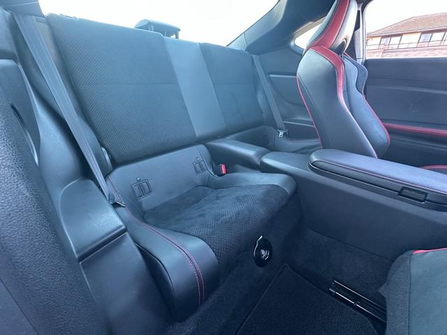 ８６ ＧＴリミテッド　ブラックパッケージ　１年保証付き／クスコ車高調／ＨＤМＩ／シートヒーター／ドラレコ／ＬＥＤヘッド／フォグ／ＥＴＣ／社外ナビ／フルセグ／Ｂカメラ／ＢＴ再生／ハーフレザー／オートライト／ＣＤ・ＤＶＤ再生／ステアリングスイッチ（27枚目）