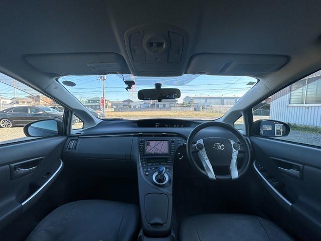 プリウス Gツーリングセレクションレザーパッケージ 1年保証付き/純正ナビ/革/シートヒーター/禁煙車/HUD/LEDヘッドライト/フォグ/ETC/Bカメラ/BT再生/クルコン/フルセグTV/CD・DVD/オートライト/ステアリングスイッチ/電格ミラー(57枚目)