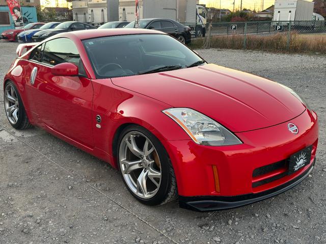 フェアレディＺ バージョンＳ　６ＭＴ／フルスケールメーター交換／ＮＩＳＭＯバンパー／ＮＩＳＭＯウイング／ＮＩＳＭＯ軽量フラホ／トラスト車高調／純ＯＰＭＯＭＯステ／ステンレスマフラー／Ｚ３４ホイール／ＢＯＳＥサウンド／ブレンボ（7枚目）