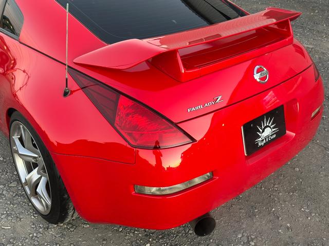 フェアレディＺ バージョンＳ　６ＭＴ／フルスケールメーター交換／ＮＩＳＭＯバンパー／ＮＩＳＭＯウイング／ＮＩＳＭＯ軽量フラホ／トラスト車高調／純ＯＰＭＯＭＯステ／ステンレスマフラー／Ｚ３４ホイール／ＢＯＳＥサウンド／ブレンボ（15枚目）