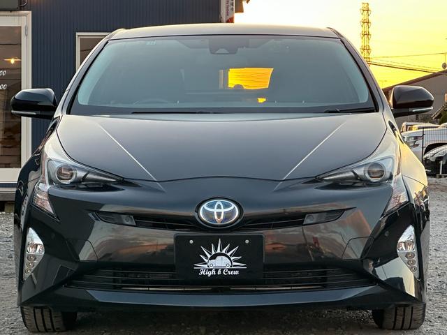 プリウス Sセーフティプラス 1年保証付き/純正9型ナビ/禁煙車/トヨタセーフティセンス/クリアランスソナー/LEDヘッドライト/フォグランプ/ETC/ドラレコ/フルセグTV/Bカメラ/BT再生/CD・DVD/オートライト(6枚目)