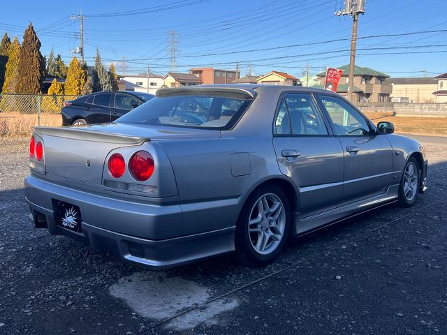 スカイライン 25GTターボ RB25ターボ/純正5速MT/純正OPアルティアバンパー/前置きIC/車高調/アルミラジエター/ブリッツエアクリ/ニスモリアバンパー/ユーラスリップ/JICマフラー/ターボタイマー(9枚目)