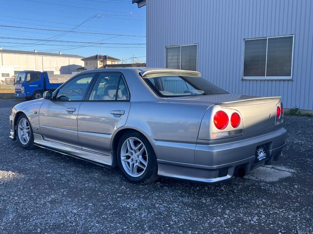 スカイライン 25GTターボ RB25ターボ/純正5速MT/純正OPアルティアバンパー/前置きIC/車高調/アルミラジエター/ブリッツエアクリ/ニスモリアバンパー/ユーラスリップ/JICマフラー/ターボタイマー(11枚目)