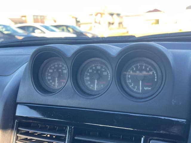 スカイライン 25GTターボ RB25ターボ/純正5速MT/純正OPアルティアバンパー/前置きIC/車高調/アルミラジエター/ブリッツエアクリ/ニスモリアバンパー/ユーラスリップ/JICマフラー/ターボタイマー(23枚目)