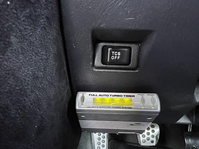 スカイライン 25GTターボ RB25ターボ/純正5速MT/純正OPアルティアバンパー/前置きIC/車高調/アルミラジエター/ブリッツエアクリ/ニスモリアバンパー/ユーラスリップ/JICマフラー/ターボタイマー(34枚目)