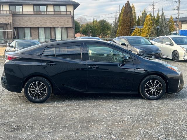 プリウス Sセーフティプラス 1年保証付き/セーフティセンス/クリアランスソナー/ヘッドアップディスプレイ/クルコン/純正ナビ/フルセグTV/Bカメラ/BT再生/LEDヘッドライト/フォグランプ/ETC/オートライト/電格ミラー(9枚目)