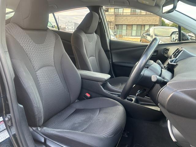 プリウス Sセーフティプラス 1年保証付き/セーフティセンス/クリアランスソナー/ヘッドアップディスプレイ/クルコン/純正ナビ/フルセグTV/Bカメラ/BT再生/LEDヘッドライト/フォグランプ/ETC/オートライト/電格ミラー(18枚目)