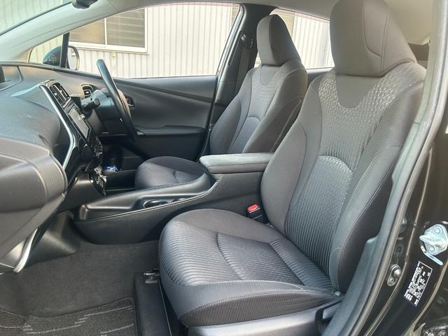 プリウス Sセーフティプラス 1年保証付き/セーフティセンス/クリアランスソナー/ヘッドアップディスプレイ/クルコン/純正ナビ/フルセグTV/Bカメラ/BT再生/LEDヘッドライト/フォグランプ/ETC/オートライト/電格ミラー(19枚目)