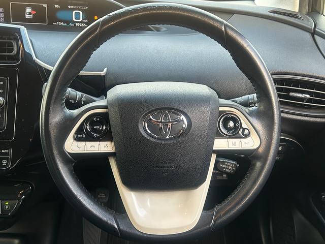 プリウス Sセーフティプラス 1年保証付き/セーフティセンス/クリアランスソナー/ヘッドアップディスプレイ/クルコン/純正ナビ/フルセグTV/Bカメラ/BT再生/LEDヘッドライト/フォグランプ/ETC/オートライト/電格ミラー(23枚目)