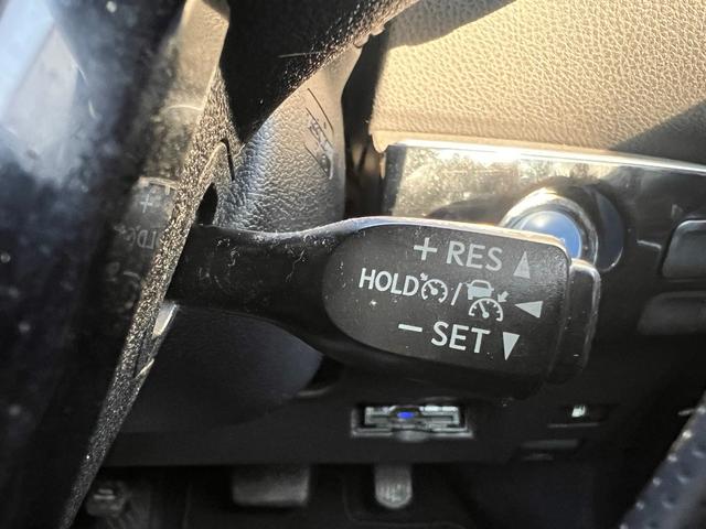 プリウス Ｓツーリングセレクション　１年保証付／モデリスタエアロ／アルパイン９型ナビ／革シート／セーフティセンス／レークル／フルセグＴＶ／Ｂｌｕｅｔｏｏｔｈ再生／バックカメラ／サブウーファー／ＥＴＣ／ドラレコ／レーダー探知機（37枚目）