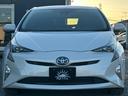 プリウス Ｓセーフティプラス　１年保証付き／禁煙車／トヨタセーフティセンス／クリアランスソナー／ドラレコ／ＬＥＤヘッド／フォグ／ＥＴＣ／Ｂカメラ／フルセグＴＶ／ＢＴ再生／クルコン／ＣＤ・ＤＶＤ再生／オートライト／電動格納ミラー／（6枚目）