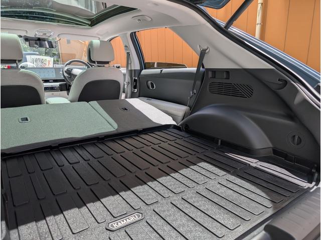 アイオニック５ ラウンジ　ＡＷＤ　リミテッドエディション　ワンオーナー・新車保証継承　限定２０台　ドライブレコーダー　全周囲カメラ　オートクルーズコントロール　レーンアシスト　パワーシート　衝突被害軽減システム　サンルーフ　ナビ　オートライト　電動リアゲート（33枚目）
