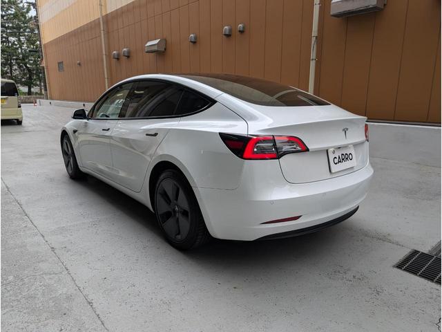 モデル３ スタンダードプラス　バックカメラ　サイドカメラ　ナビ　クリアランスソナー　パワーシート　シートヒーター　ＣＶＴ　アルミホイール　Ｂｌｕｅｔｏｏｔｈ　サンルーフ　パワーウィンドウ（20枚目）
