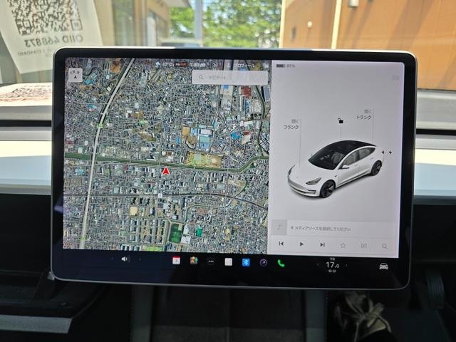 モデル３ スタンダードレンジプラス　ＥＴＣ　オートクルーズコントロール　ナビ　アルミホイール　サンルーフ　ＣＶＴ　電動リアゲート　Ｂｌｕｅｔｏｏｔｈ　ＡＢＳ　エアコン　パワーステアリング　パワーウィンドウ　運転席エアバッグ（8枚目）