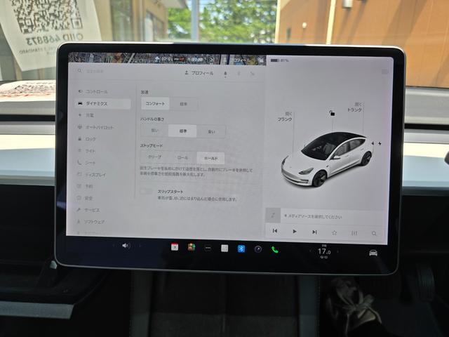 モデル３ スタンダードレンジプラス　ＥＴＣ　オートクルーズコントロール　ナビ　アルミホイール　サンルーフ　ＣＶＴ　電動リアゲート　Ｂｌｕｅｔｏｏｔｈ　ＡＢＳ　エアコン　パワーステアリング　パワーウィンドウ　運転席エアバッグ（14枚目）