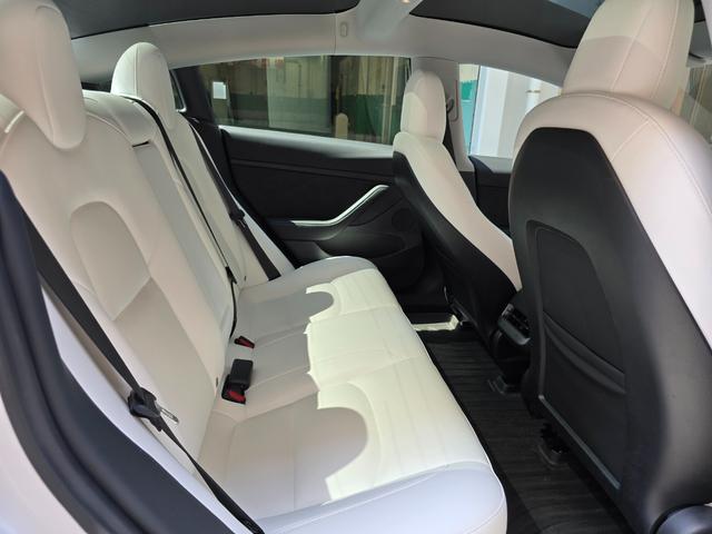 モデル３ スタンダードレンジプラス　ＥＴＣ　オートクルーズコントロール　ナビ　アルミホイール　サンルーフ　ＣＶＴ　電動リアゲート　Ｂｌｕｅｔｏｏｔｈ　ＡＢＳ　エアコン　パワーステアリング　パワーウィンドウ　運転席エアバッグ（34枚目）
