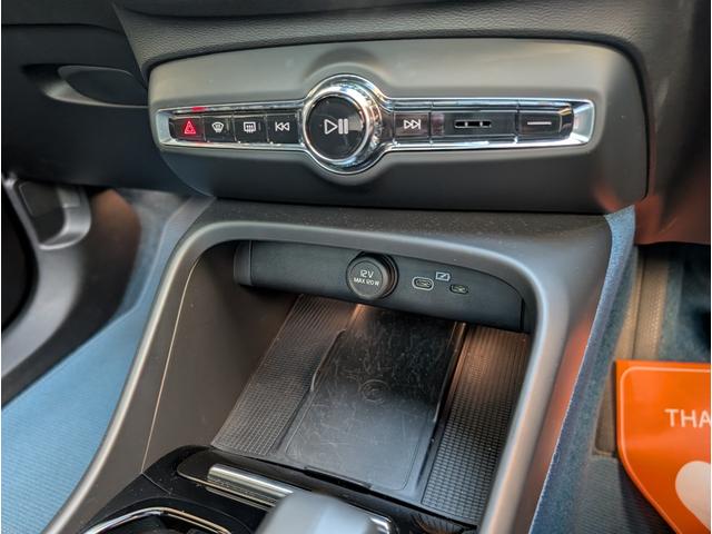 ＸＣ４０リチャージ リチャージ　アルティメットシングルモーター　ワンオーナー　ＣＡＲＲＯ認定１年保証　　前後ドラレコ　ＥＴＣ　全周囲カメラ　クリアランスソナー　オートクルーズコントロール　パワーシート　サンルーフ（7枚目）