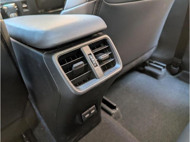 ＵＸ ＵＸ２５０ｈ　エレガントブラック　ドライブレコーダー　全周囲カメラ　クリアランスソナー　オートクルーズコントロール　レーンアシスト　パワーシート　衝突被害軽減システム　サンルーフ　ナビ　オートマチックハイビーム　オートライト（46枚目）