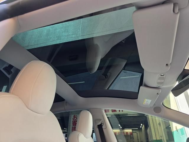 モデル３ 　ＥＴＣ　バックカメラ　サイドカメラ　ＣＶＴ　アルミホイール　Ｂｌｕｅｔｏｏｔｈ　サンルーフ（54枚目）