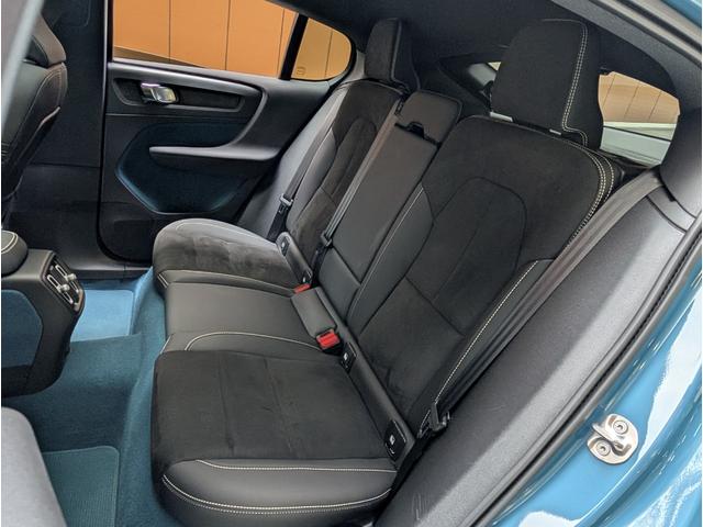 Ｃ４０リチャージ リチャージ　ツイン　４ＷＤ　ドライブレコーダー　全周囲カメラ　オートクルーズコントロール　パワーシート　衝突被害軽減システム　サンルーフ　ナビ　ＬＥＤヘッドランプ　アルミホイール　シートヒーター　ＣＶＴ　盗難防止システム（26枚目）