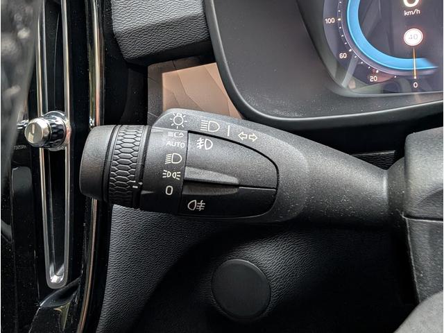 Ｃ４０リチャージ リチャージ　ツイン　４ＷＤ　ドライブレコーダー　全周囲カメラ　オートクルーズコントロール　パワーシート　衝突被害軽減システム　サンルーフ　ナビ　ＬＥＤヘッドランプ　アルミホイール　シートヒーター　ＣＶＴ　盗難防止システム（29枚目）