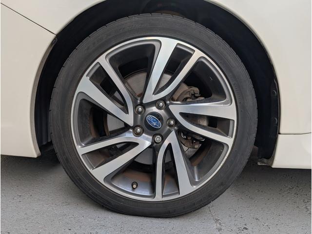 レヴォーグ １．６ＧＴ－Ｓアイサイト　４ＷＤ　ＥＴＣ　バックカメラ　ナビ　ＴＶ　オートクルーズコントロール　レーンアシスト　衝突被害軽減システム　アルミホイール　オートライト　ＬＥＤヘッドランプ　パワーシート　スマートキー　電動格納ミラー（18枚目）