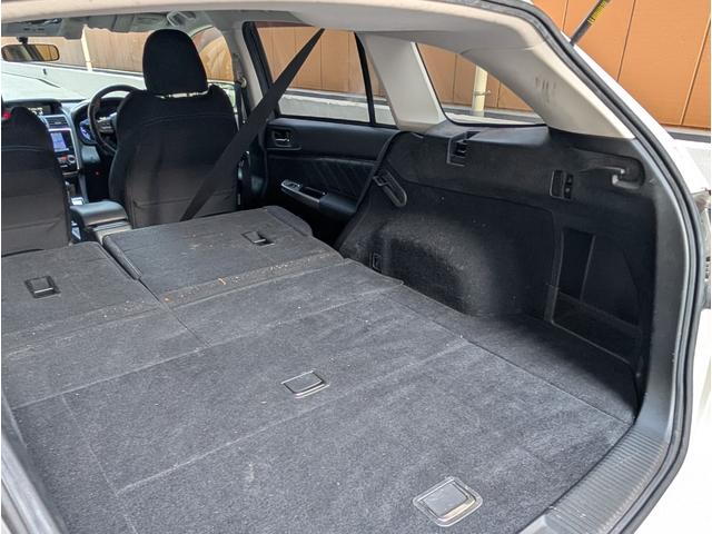 レヴォーグ １．６ＧＴ－Ｓアイサイト　４ＷＤ　ＥＴＣ　バックカメラ　ナビ　ＴＶ　オートクルーズコントロール　レーンアシスト　衝突被害軽減システム　アルミホイール　オートライト　ＬＥＤヘッドランプ　パワーシート　スマートキー　電動格納ミラー（24枚目）