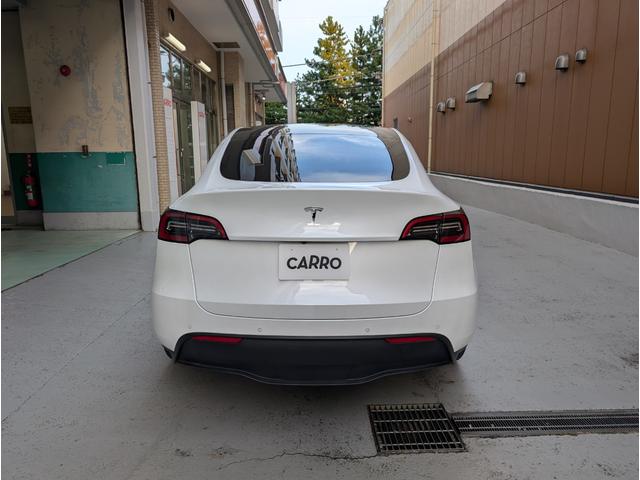 モデルＹ ベースグレード　バックカメラ　サイドカメラ　クリアランスソナー　パワーシート　サンルーフ　ナビ　ＣＶＴ　Ｂｌｕｅｔｏｏｔｈ　ＡＢＳ　ＥＳＣ　エアコン　パワーステアリング（18枚目）