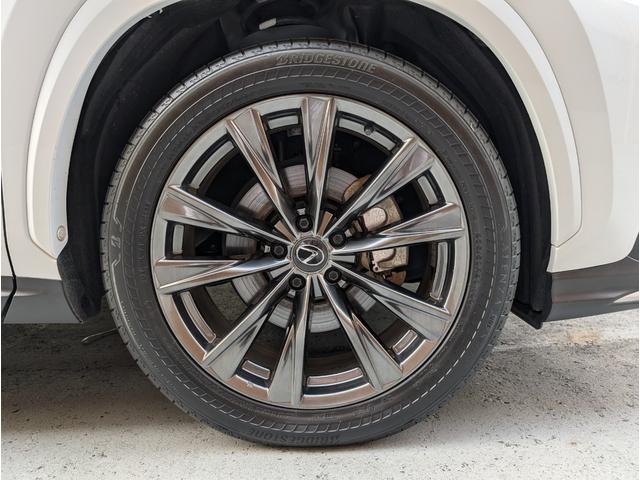 ＮＸ ＮＸ３５０ｈ　Ｆスポーツ　全周囲カメラ　クリアランスソナー　オートクルーズコントロール　レーンアシスト　パワーシート　衝突被害軽減システム　ナビ　ＴＶ　オートマチックハイビーム　オートライト　ＬＥＤヘッドランプ　電動リアゲート（22枚目）