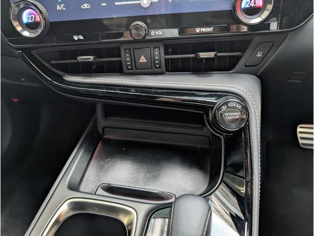 ＮＸ ＮＸ３５０ｈ　Ｆスポーツ　全周囲カメラ　クリアランスソナー　オートクルーズコントロール　レーンアシスト　パワーシート　衝突被害軽減システム　ナビ　ＴＶ　オートマチックハイビーム　オートライト　ＬＥＤヘッドランプ　電動リアゲート（24枚目）
