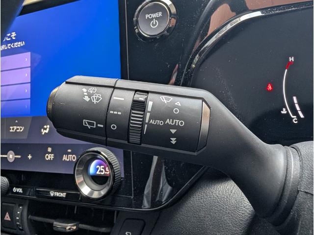 ＮＸ ＮＸ３５０ｈ　Ｆスポーツ　全周囲カメラ　クリアランスソナー　オートクルーズコントロール　レーンアシスト　パワーシート　衝突被害軽減システム　ナビ　ＴＶ　オートマチックハイビーム　オートライト　ＬＥＤヘッドランプ　電動リアゲート（26枚目）