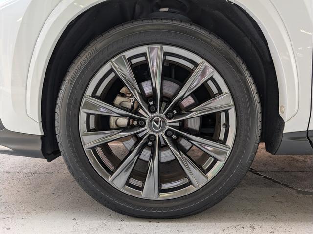 ＮＸ ＮＸ３５０ｈ　Ｆスポーツ　全周囲カメラ　クリアランスソナー　オートクルーズコントロール　レーンアシスト　パワーシート　衝突被害軽減システム　ナビ　ＴＶ　オートマチックハイビーム　オートライト　ＬＥＤヘッドランプ　電動リアゲート（30枚目）