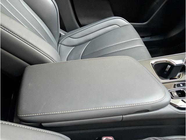 ＮＸ ＮＸ３５０ｈ　Ｆスポーツ　全周囲カメラ　クリアランスソナー　オートクルーズコントロール　レーンアシスト　パワーシート　衝突被害軽減システム　ナビ　ＴＶ　オートマチックハイビーム　オートライト　ＬＥＤヘッドランプ　電動リアゲート（32枚目）