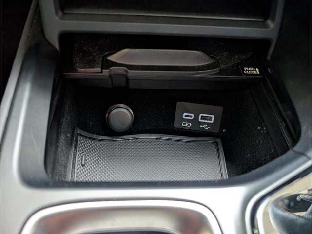 ＮＸ ＮＸ３５０ｈ　Ｆスポーツ　全周囲カメラ　クリアランスソナー　オートクルーズコントロール　レーンアシスト　パワーシート　衝突被害軽減システム　ナビ　ＴＶ　オートマチックハイビーム　オートライト　ＬＥＤヘッドランプ　電動リアゲート（50枚目）