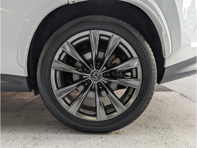 ＮＸ ＮＸ３５０ｈ　Ｆスポーツ　全周囲カメラ　クリアランスソナー　オートクルーズコントロール　レーンアシスト　パワーシート　衝突被害軽減システム　ナビ　ＴＶ　オートマチックハイビーム　オートライト　ＬＥＤヘッドランプ　電動リアゲート（54枚目）