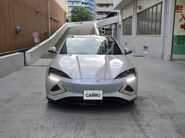 シール ベースグレード　保証継承　ワンオーナー　禁煙車　ガラスル－フ　ＣａｒＰｌａｙ対応　全周囲カメラ　レザーシート　アダプティブクルーズコントロール　純正ナビゲーション（12枚目）
