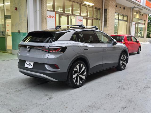 ID.4 プロ 新車保証継承 記録簿付 スペアキー付 CarPlay ドライブレコーダー ETC 360度カメラ アダプティブコントロール パノラマガラスルーフ オートライト アルミホイール シートヒーター CVT(18枚目)