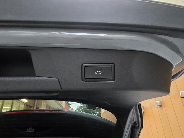 ID.4 プロ 新車保証継承 記録簿付 スペアキー付 CarPlay ドライブレコーダー ETC 360度カメラ アダプティブコントロール パノラマガラスルーフ オートライト アルミホイール シートヒーター CVT(21枚目)