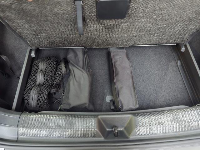 ID.4 プロ 新車保証継承 記録簿付 スペアキー付 CarPlay ドライブレコーダー ETC 360度カメラ アダプティブコントロール パノラマガラスルーフ オートライト アルミホイール シートヒーター CVT(45枚目)