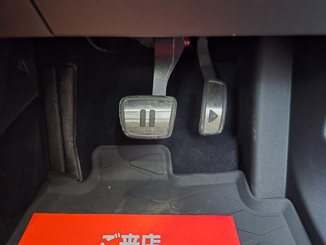 ID.4 プロ 新車保証継承 記録簿付 スペアキー付 CarPlay ドライブレコーダー ETC 360度カメラ アダプティブコントロール パノラマガラスルーフ オートライト アルミホイール シートヒーター CVT(53枚目)