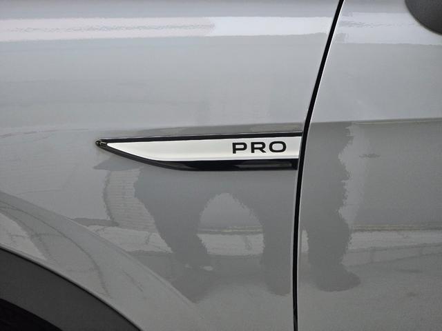 ID.4 プロ 新車保証継承 記録簿付 スペアキー付 CarPlay ドライブレコーダー ETC 360度カメラ アダプティブコントロール パノラマガラスルーフ オートライト アルミホイール シートヒーター CVT(60枚目)