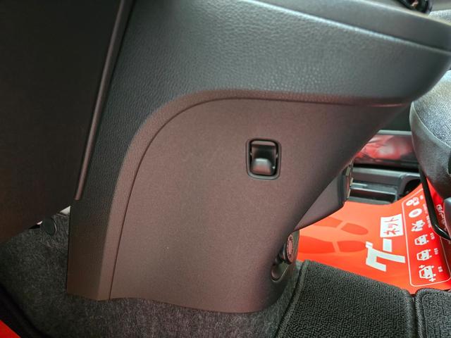 シエンタ ハイブリッドZ バックカメラ ナビ TV クリアランスソナー オートクルーズコントロール レーンアシスト 衝突被害軽減システム 両側電動スライドドア オートマチックハイビーム オートライト LEDヘッドランプ(38枚目)