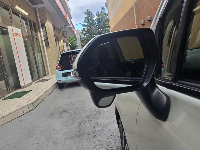 シエンタ ハイブリッドZ バックカメラ ナビ TV クリアランスソナー オートクルーズコントロール レーンアシスト 衝突被害軽減システム 両側電動スライドドア オートマチックハイビーム オートライト LEDヘッドランプ(39枚目)