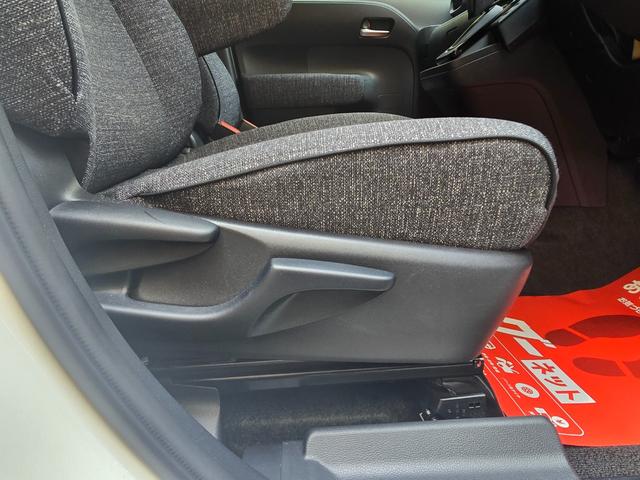 シエンタ ハイブリッドZ バックカメラ ナビ TV クリアランスソナー オートクルーズコントロール レーンアシスト 衝突被害軽減システム 両側電動スライドドア オートマチックハイビーム オートライト LEDヘッドランプ(49枚目)