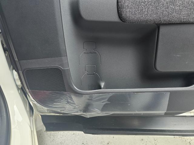 シエンタ ハイブリッドZ バックカメラ ナビ TV クリアランスソナー オートクルーズコントロール レーンアシスト 衝突被害軽減システム 両側電動スライドドア オートマチックハイビーム オートライト LEDヘッドランプ(68枚目)