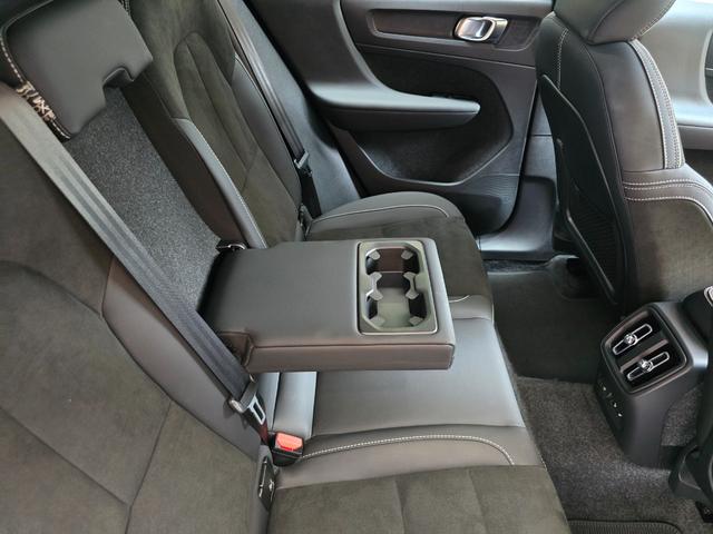 ＸＣ４０リチャージ リチャージ　アルティメットツインモーター　新車保証継承　ＯＰ純正２０インチホイール　ｈａｒｍａｎ／ｋａｒｄｏｎ　ワンオーナー　記録簿付　スペアキー付　４ＷＤ　ＥＴＣ　全周囲カメラ　アダプティブクルコン　サンルーフ　ＡｐｐｌｅＣａｒＰｌａｙ（68枚目）